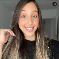 Letícia D.