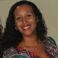 Layla Daud Siqueira