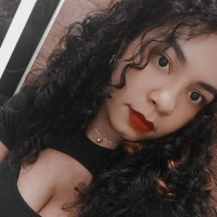 Mirella Fernandes