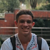 Andrés Chamorro (錢品翔）