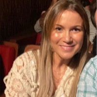 Aline Mello