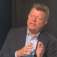 Dr. Ronald Meinardus