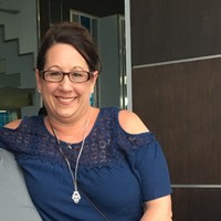 Debra Flores