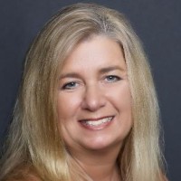Jennifer Clapp
