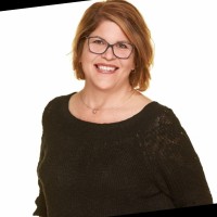 Sandi Hoff