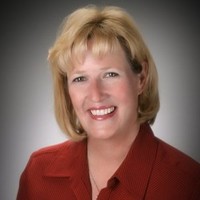 Belinda Gonzalez- Bianchi, CIC, LUTCF