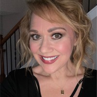 Joni M.
