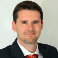 Dr. Roman Petrovsky