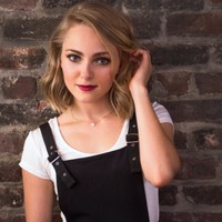 Anna Sophia Robb