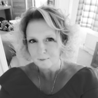 Karen Saunders