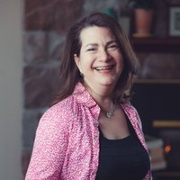 Lisa Schamess