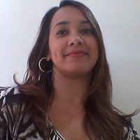 Quézia Valezi