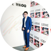 Steele 泳 Zhang 张