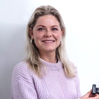 Elianne K.