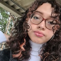 Yanne Isabele Silva Santos