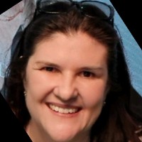 Gizela Faleiros Costa