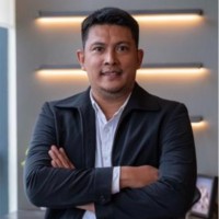 Dhoni Nurhananto