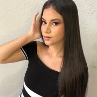 Letícia Costa