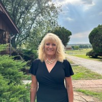 Cathy Mathews