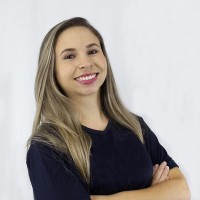 Flávia Lopes