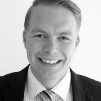 Dr. Thomas Zill