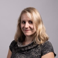 Laura Knoth