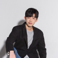 Youngjin Lim