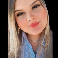 Giovana de Lima Bueno