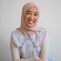 Amira I.