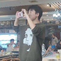 Leo Hu