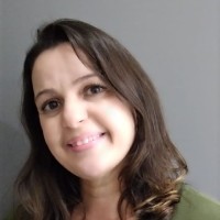 Cássia M. Santos Vieira