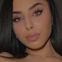 Hajar Tchiche Hamsas