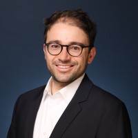 Dr. Metin Toprak