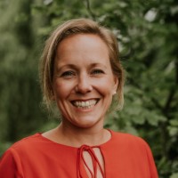 Dionne van der Straten