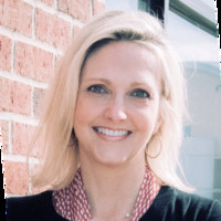 Leslie Earls