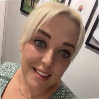 Steph Hollis