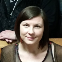 Sarah Lowe