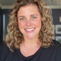 Annemarie White
