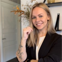 Julie Bang Bæk