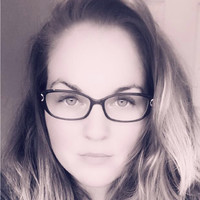 Nicci Hearn, Ba, Dip. Pcm