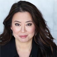 Winnie Lee