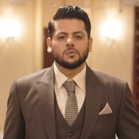 Munir Paracha, Acca