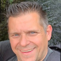 Dirk Thoelen