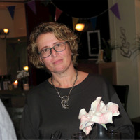 Esther van Veen - Zwart