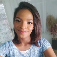 Kamilly Ester