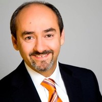 Amir-Mobarez Prof. h.c. Dr. med. Parasta