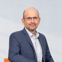Adrian Arnold