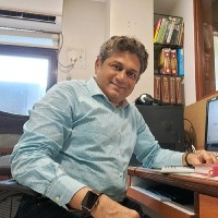 Dr Anand Kulkarni