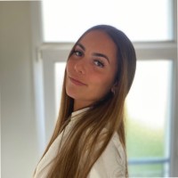 Estelle Mandola