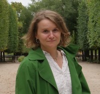 Lucinda Langlands-Perry